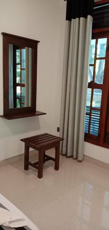 Induwara Safari Resort 达瓦拉维 外观 照片